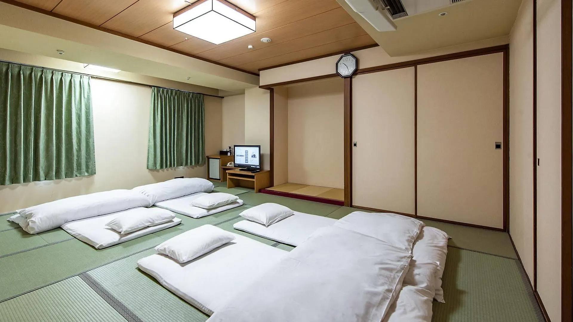 Hakata Green Hotel No.2 Fukuoka  3*, Fukuoka (Fukuoka)